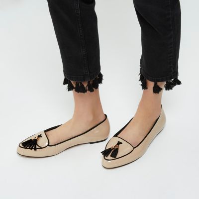 Nude patent wide fit loafer